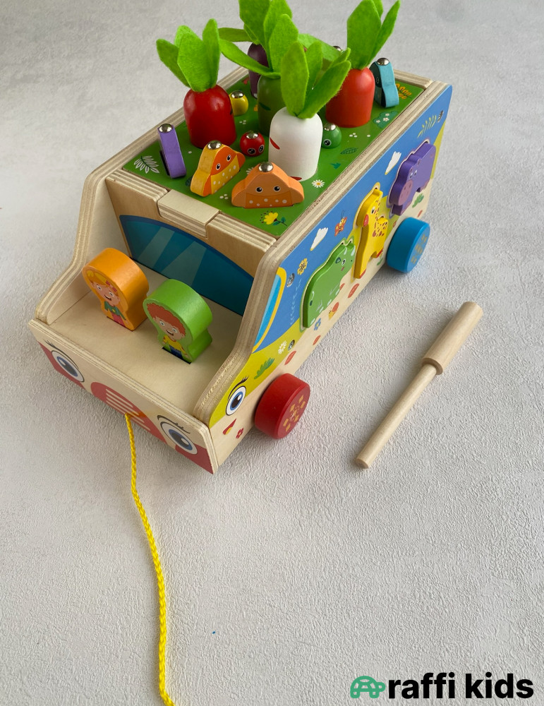 Taxta fermer maşını kök və balıqlarla|Raffi Kids